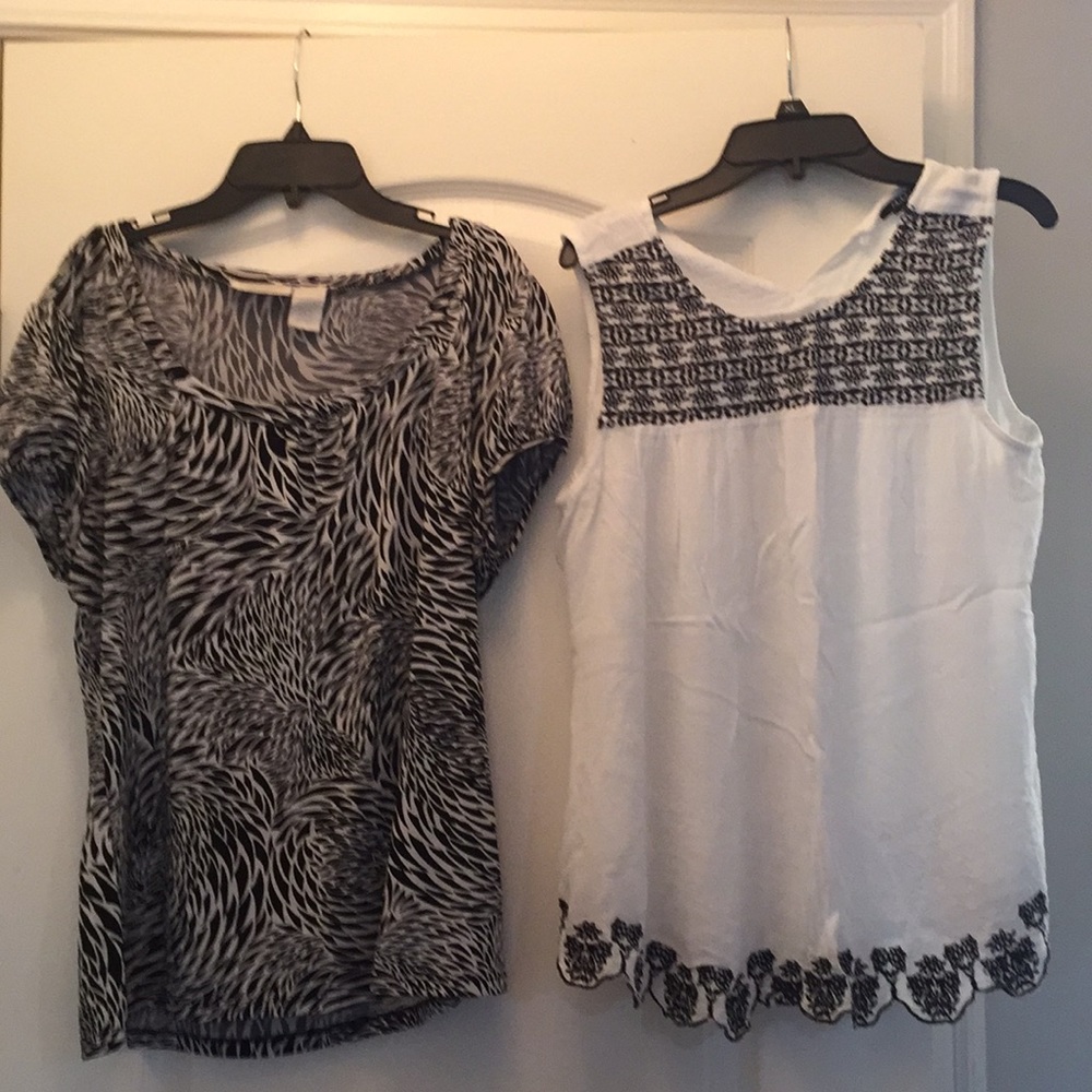 Women’s 2 blouses size XL, Worthington & Ana